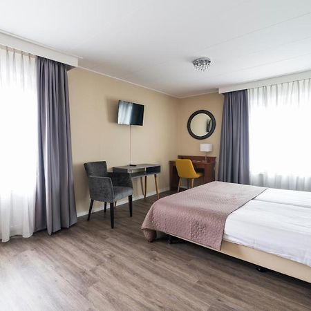 Hotel Loco Lievelde ภายนอก รูปภาพ