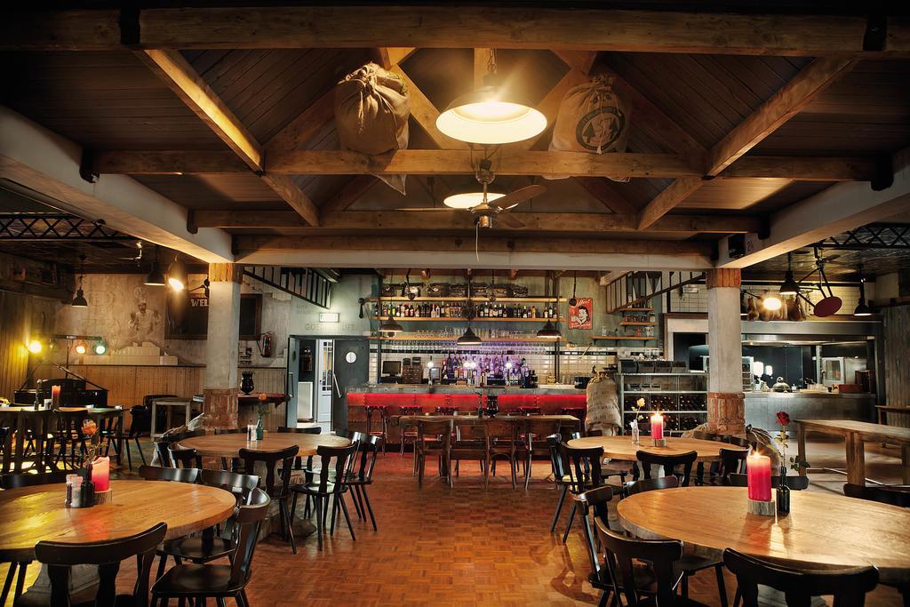 Hotel Loco Lievelde ภายนอก รูปภาพ
